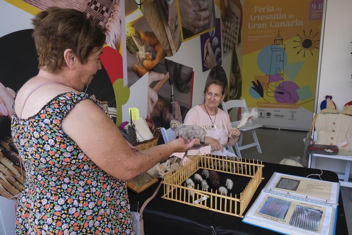 13-08-2024 SAN BARTOLOMÉ DE TIRAJANA. Feria de Artesanía del Faro de Maspalomas  | 13/08/2024 | Fotógrafo: Andrés Cruz