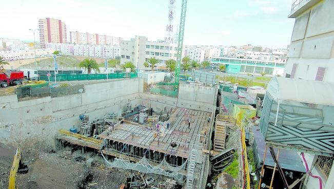 OBRAS TORRES DEL .CANODROMO.