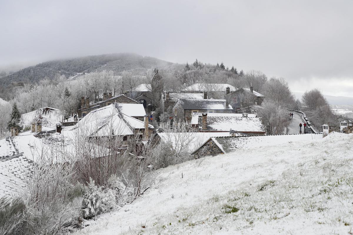 Temporal de viento, mar, nieve y lluvia activa aviso naranja en 8 comunidades