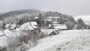 Paisaje nevado en O’Cebreiro (Lugo) este fin de semana.EFE/ Eliseo Trigo