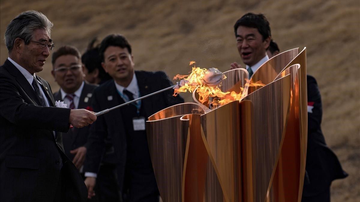 segea52861533 the tokyo 2020 olympic flame is displayed at ishinomaki mina200320094142