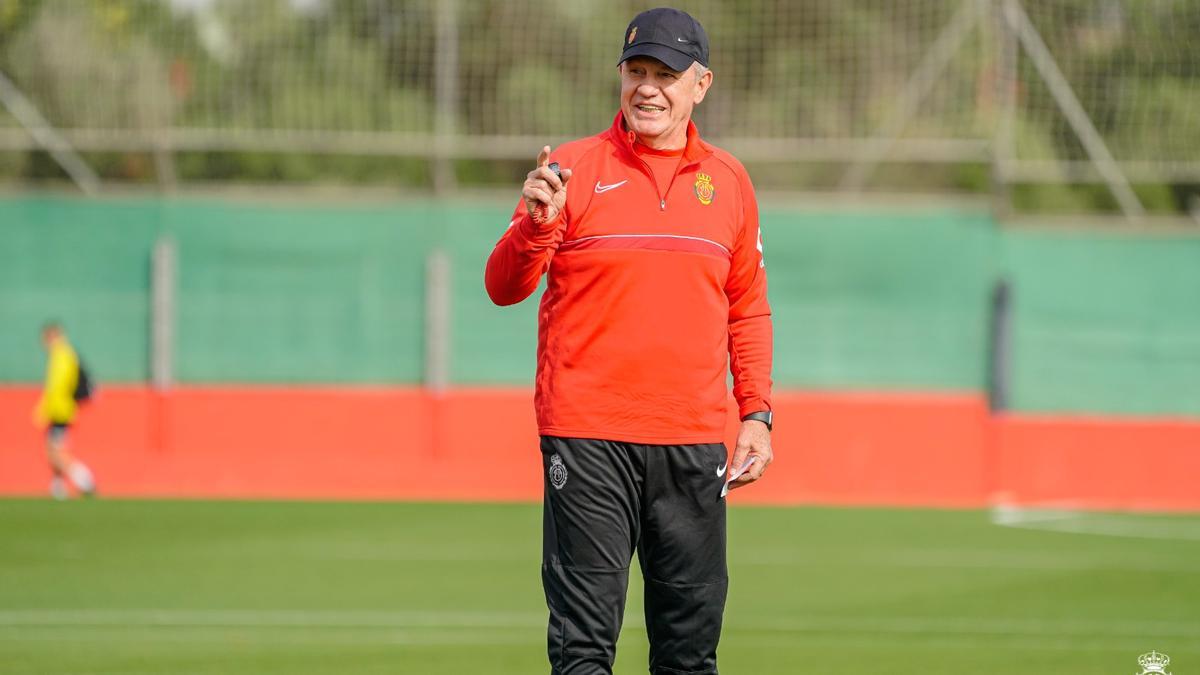 Aguirre, durante un entrenamiento reciente en la Ciudad Deportiva.