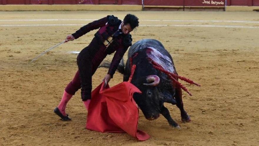 Morenito de Aranda da un toque de atención en la Gira de Reconstrucción de la Tauromaquia en Estepona