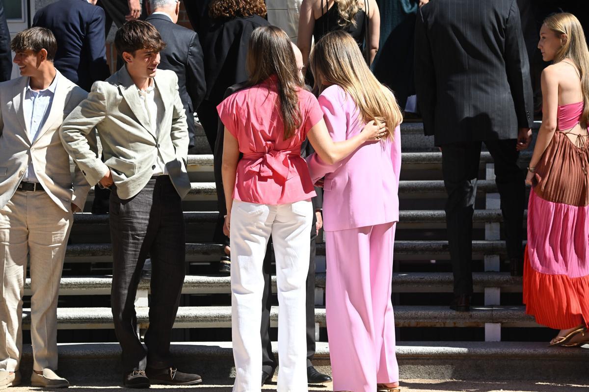 La Princesa Leonor y la Infanta Sofía durante la audiencia al Patronato de la Fundación Comité Español de los Colegios del Mundo Unido, en el Palacio de La Zarzuela, a 17 de julio de 2026, en Madrid (España). PATRONATO;FUNDACIÓN;COMITÉ ESPAÑOL;COLEGIOS;FAMILIA REAL José Oliva / Europa Press 17/07/2026. Princesa Leonor;Infanta Sofía;José Oliva