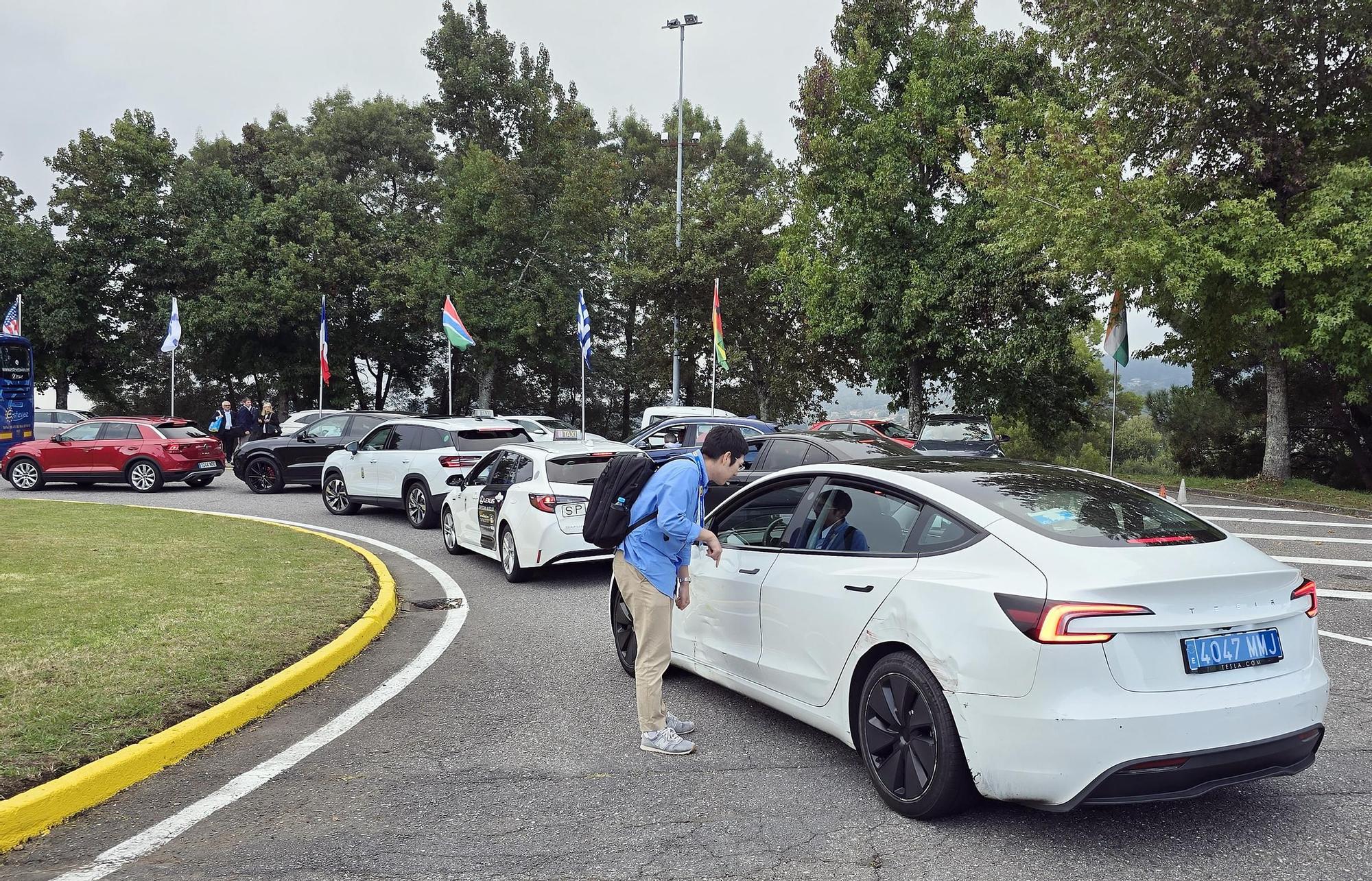 Los VTC se saltan el cerco y llegan a Conxemar durante la tarde
