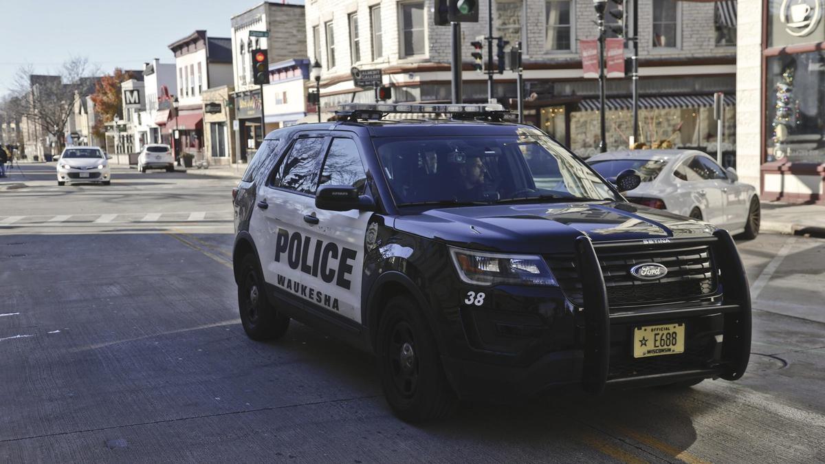 Un coche de la policía estadounidense en el lugar del atropello.