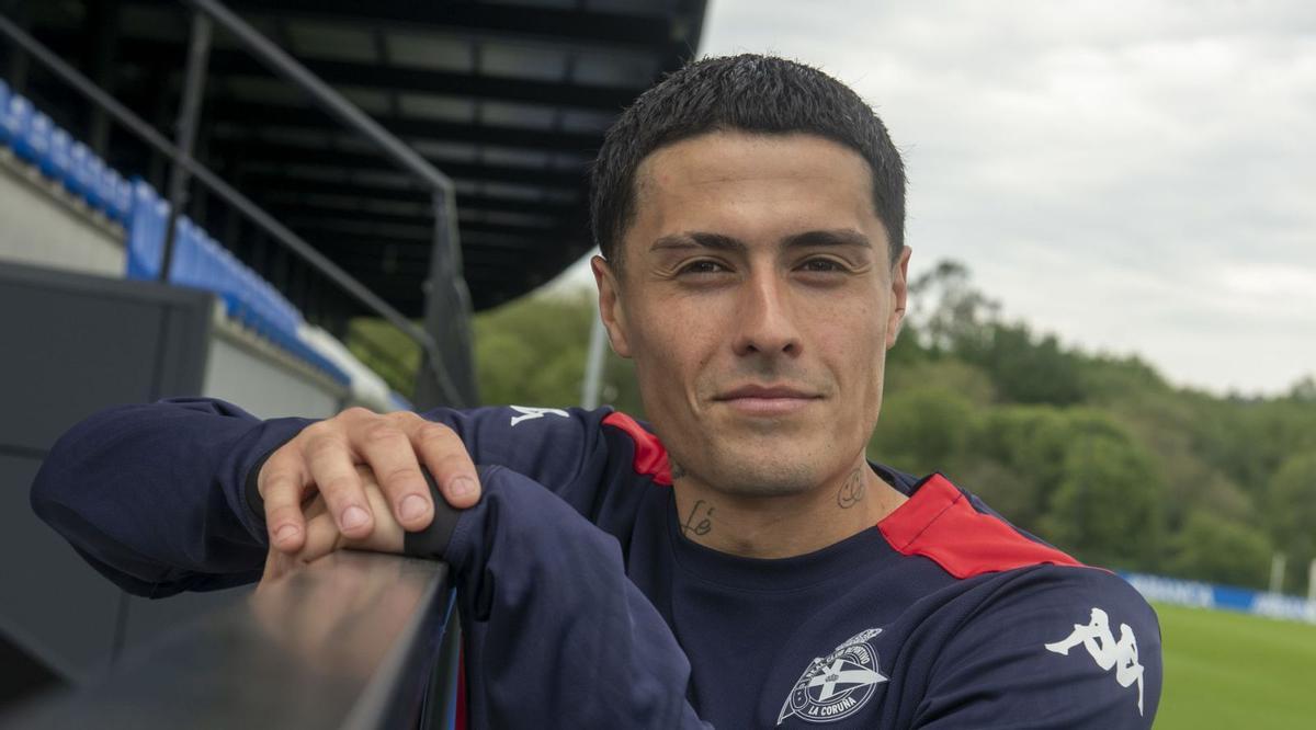 Hugo Rama posa esta semana en la Ciudad Deportiva de Abegondo. | Casteleiro/Roller Agencia