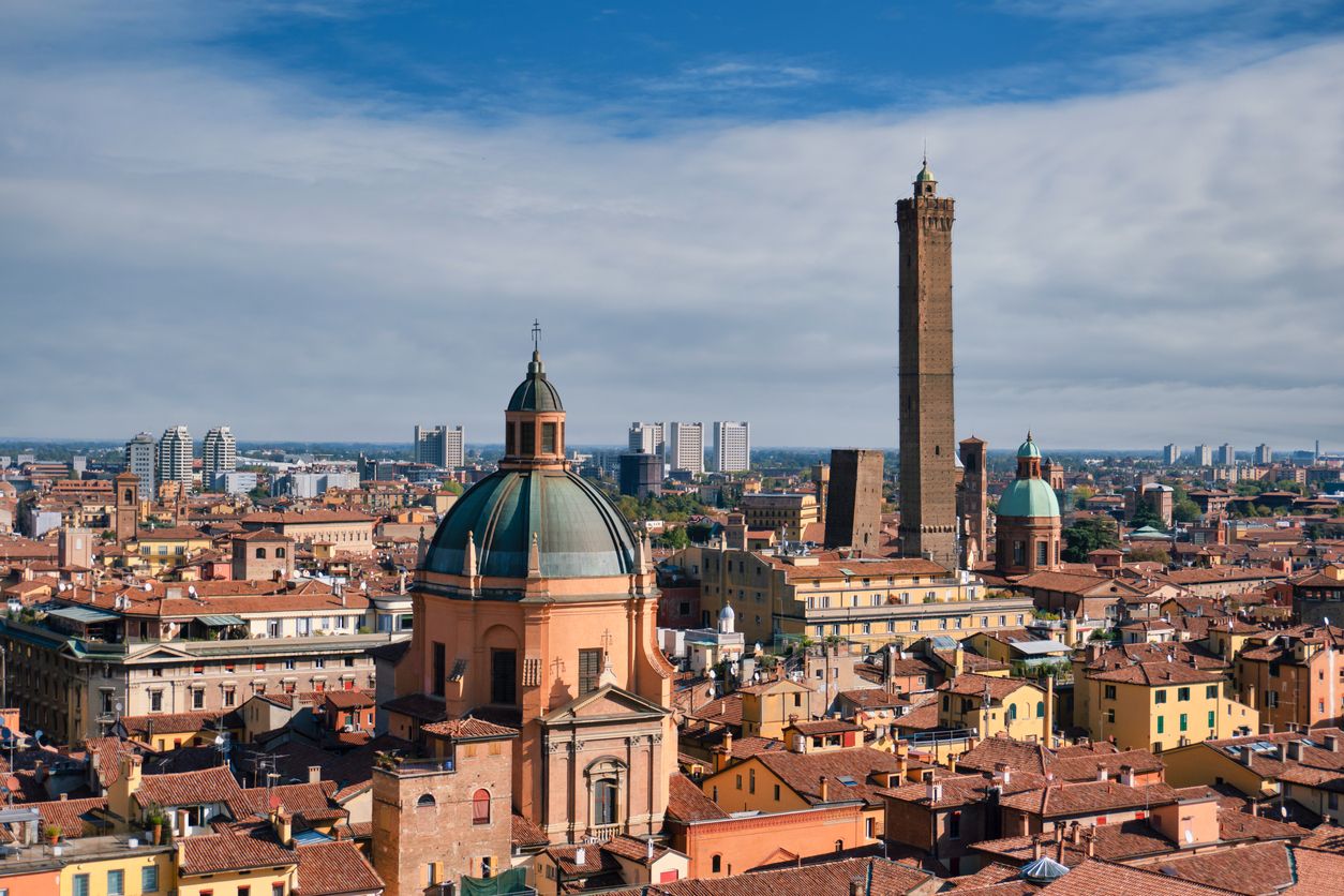 La bonita ciudad de Bologna es la capital de Emilia-Romagna