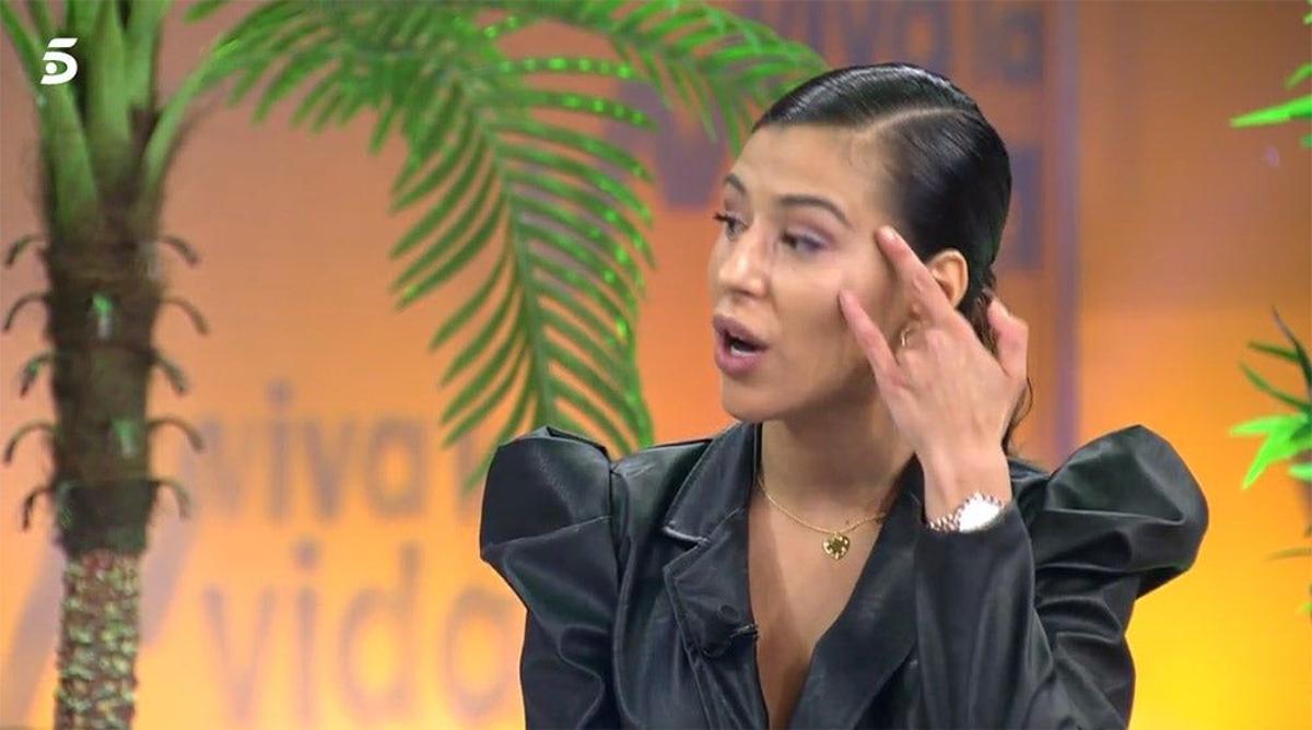 Bea Retamal haciendo el gesto que le hizo Adara