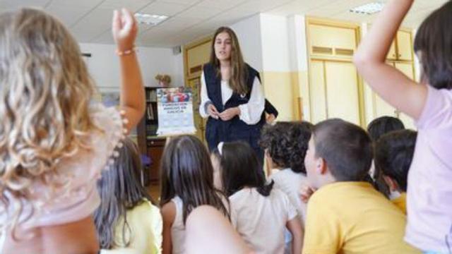 Charla en Sanxenxo. |   // FDV