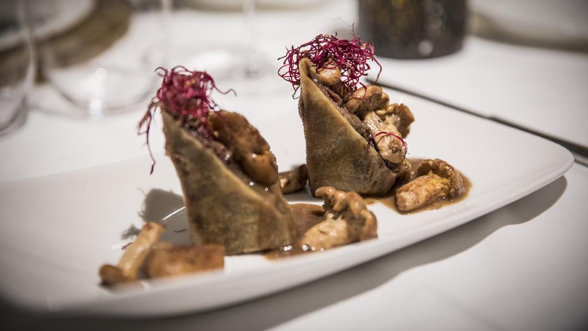 Imagen de archivo de una elaboración de un chef.