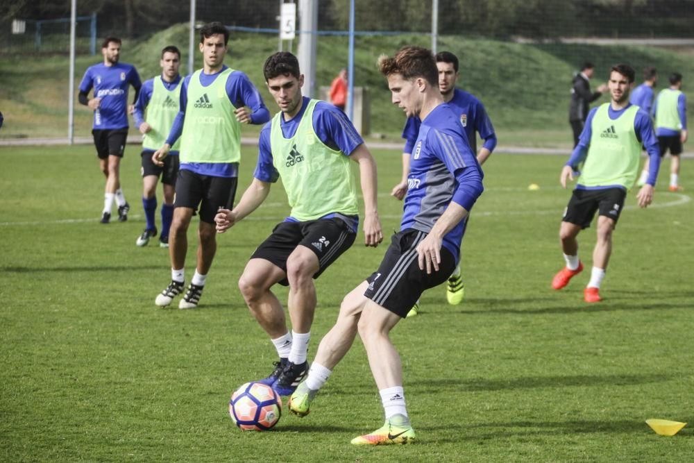 Entrenamiento del Real Oviedo en El Requexón