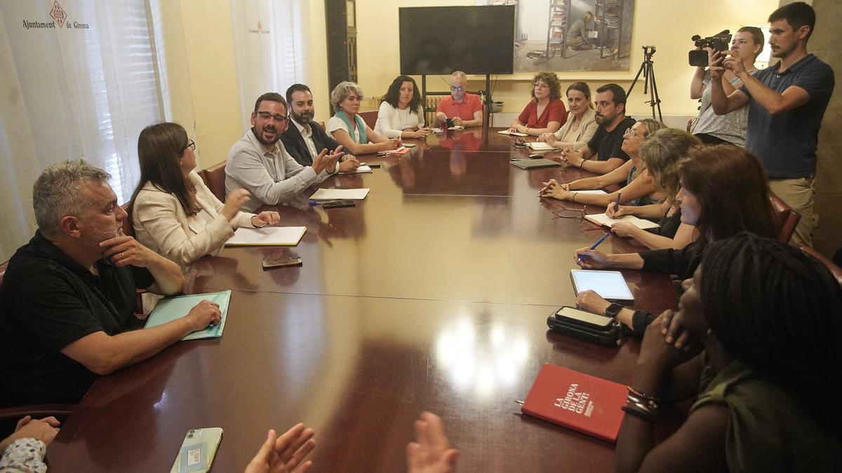 Primera reunió del nou equip de govern de l'Ajuntament de Girona