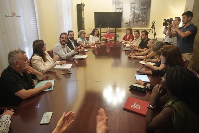 Primera reunió del nou equip de govern de l'Ajuntament de Girona