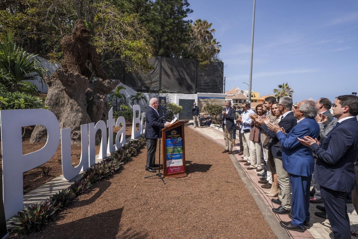 Inauguración de la estatura 'El Gorila' en Punta Brava
