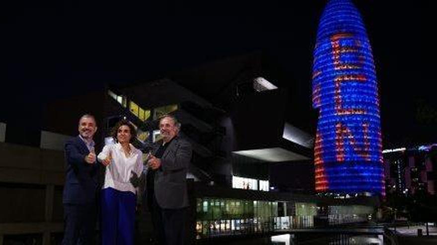 Representants de les administracions catalanes i espanyoles promocionant la candidatura de Barcelona