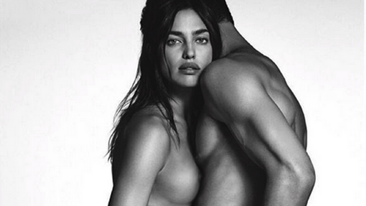 Irina Shayk, desnuda