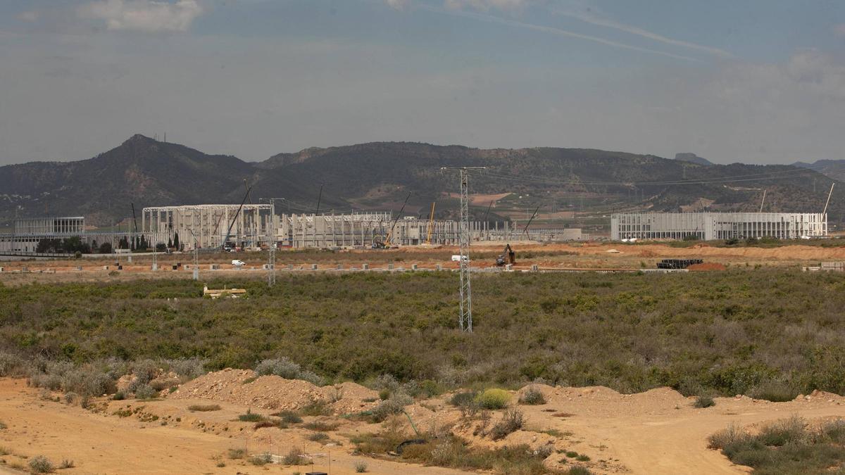 Suelo junto a la gigafactoría de PowerCo en Parc Sagunt II.