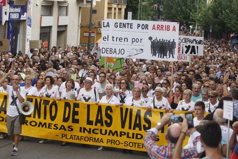 La gran manifestación por el soterramiento. 30 de septiembre