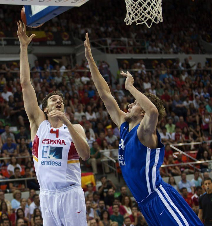 España termina invicta la gira previa del Eurobasket 2015