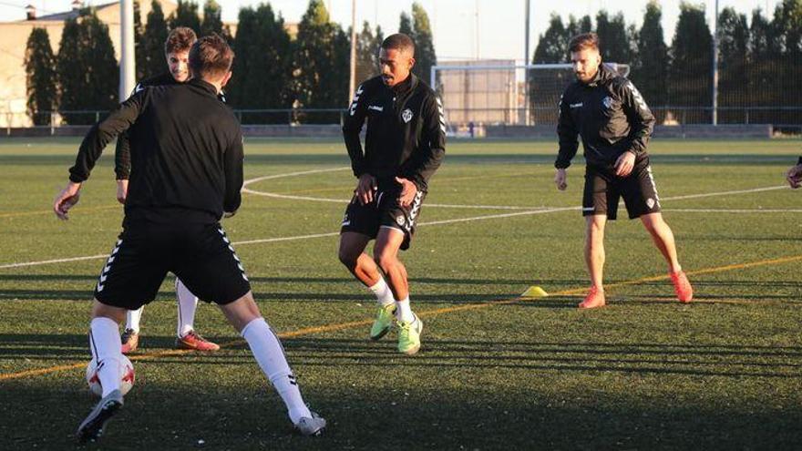 Abraham (CD Castellón): &quot;Tenía unas ganas locas de volver a jugar&quot;