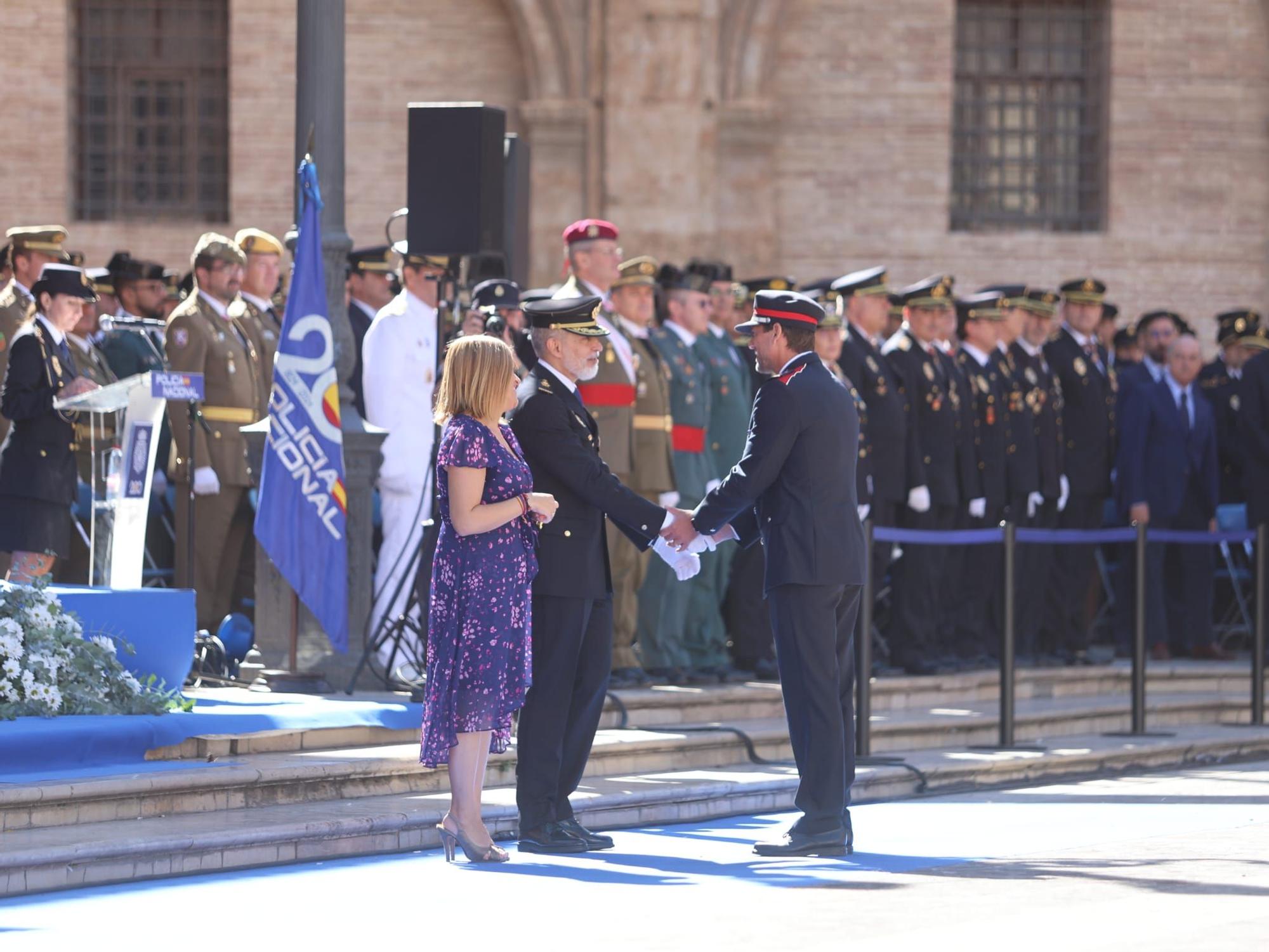 La Policía Nacional de Valencia celebra el Día de los Santos Ángeles Custodios