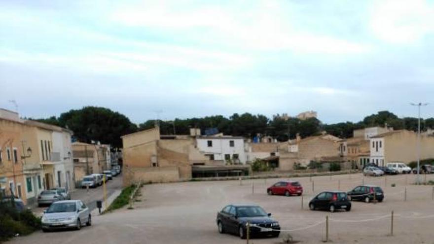 El espacio se encuentra cerca de la ronda que enlaza con la carretera hacia Capdepera.