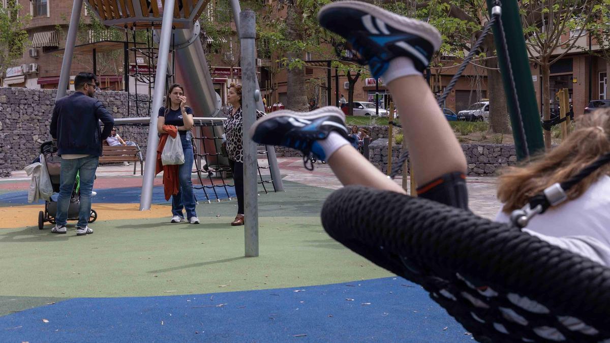 Preocupación en San Blas por los accidentes en el parque infantil