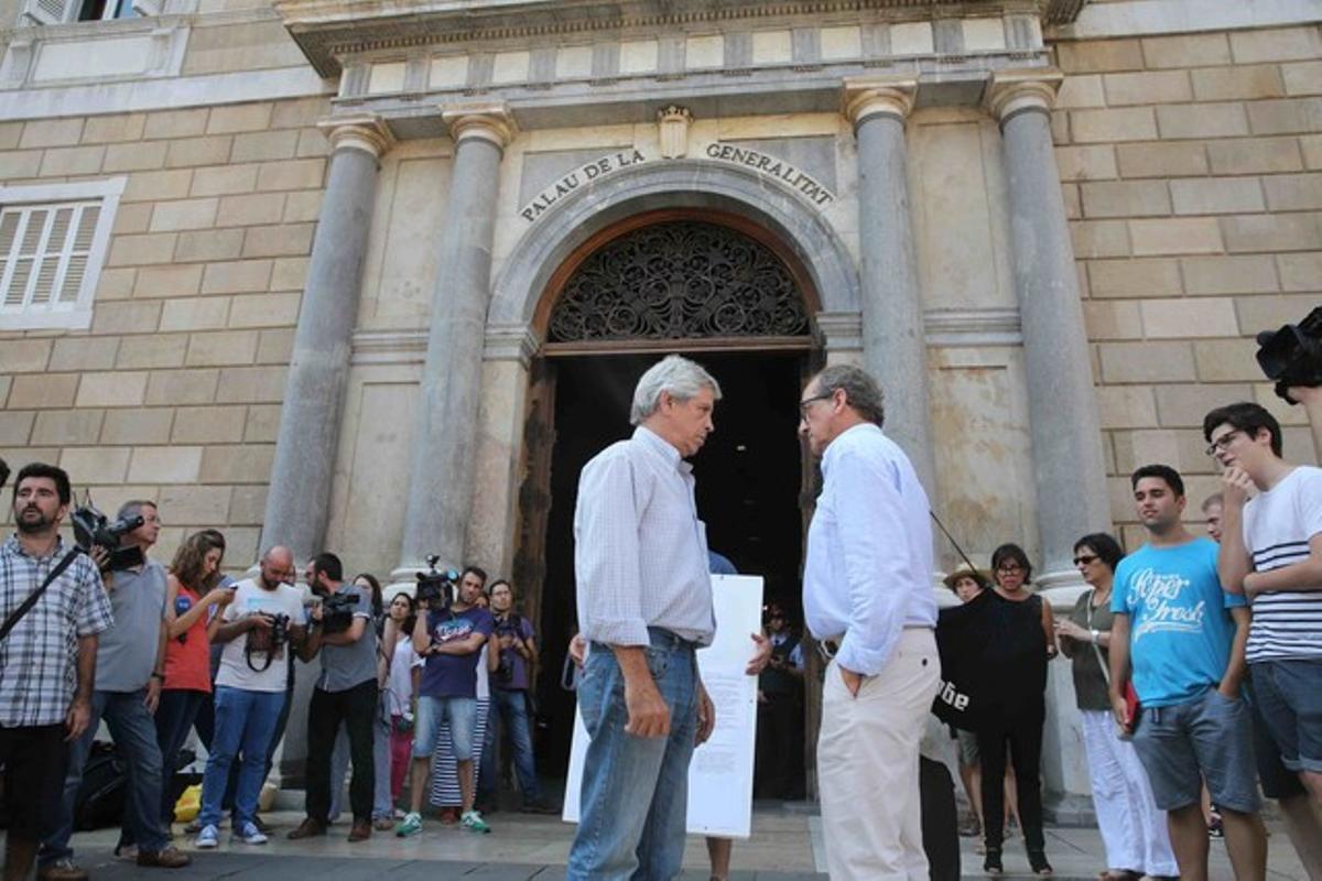 Edurado Reyes (Súmate), al centre de la imatge.