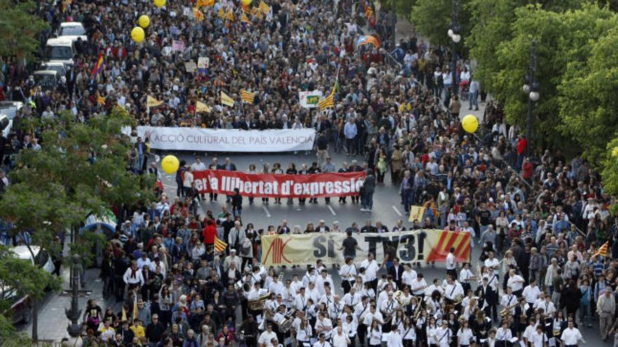 Manifestación del 25 d&#039;Abril de 2012 convocada por Acció Cultural.