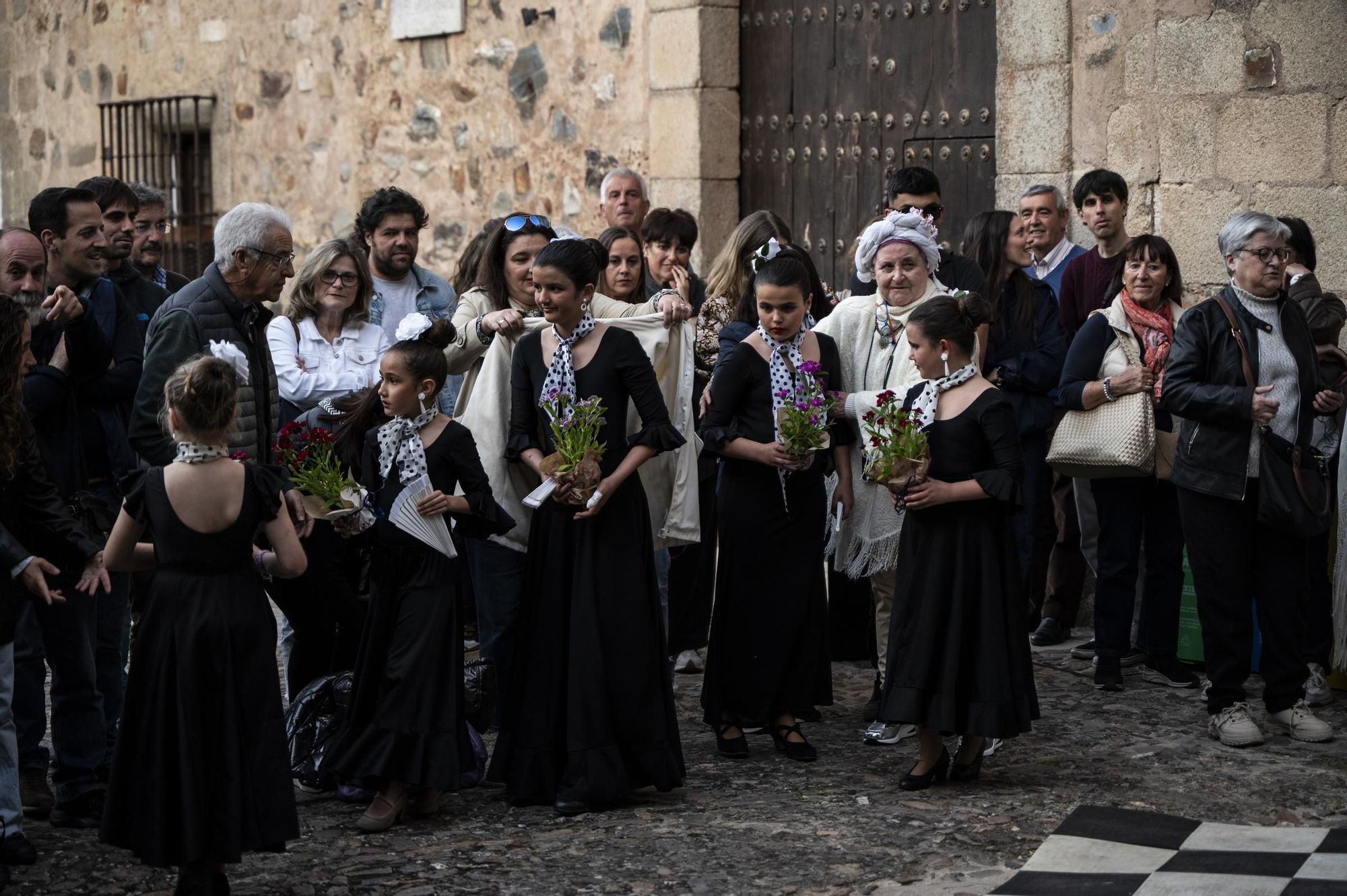 Cáceres festeja la luna llena de mayo