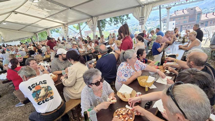Día grande de las fiestas de San Roque en Vigo, en imágenes
