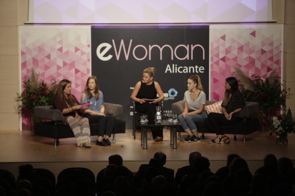 La mesa redonda en la que han participado todas las ponentes