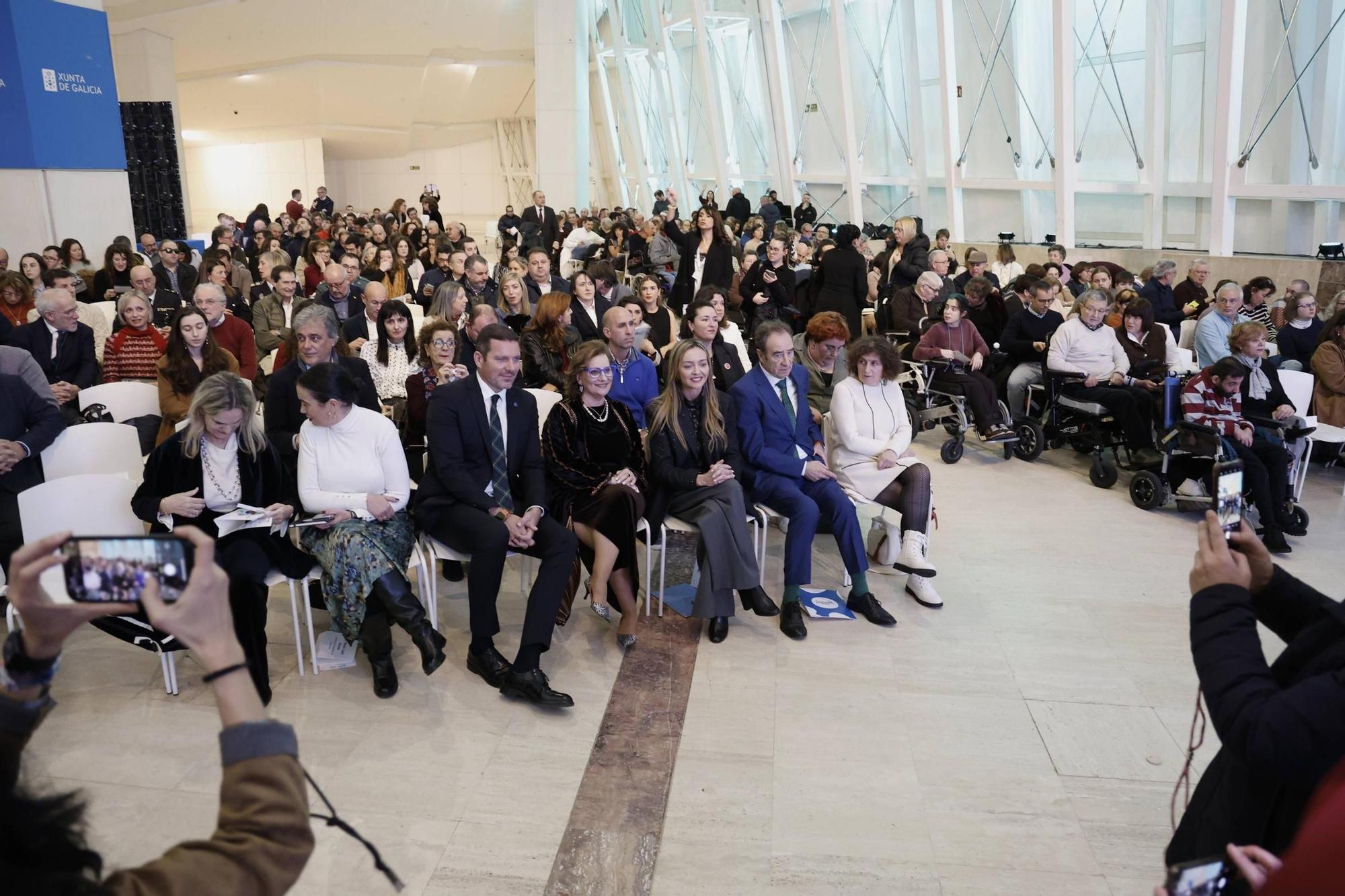 Catrocentas familias celebran os 25 anos de Dano Cerebral Santiago