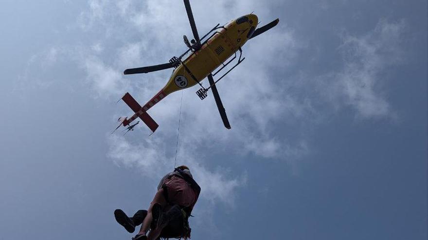 Rescaten en helicòpter una noia ferida per una pedra a Gósol