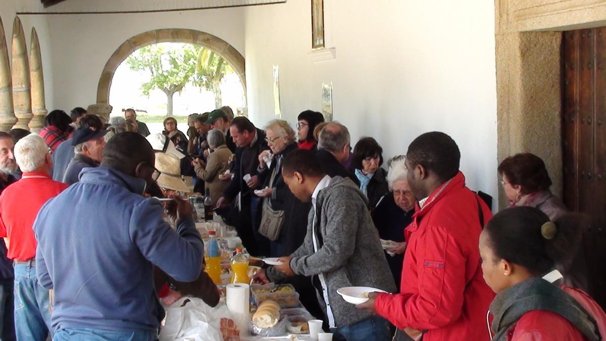 Encuentro del Mundo Rural celebrado en Almoharín, con asistentes de distintas parroquias de la comunidad extremeña.