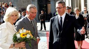 Carles d’Anglaterra i Camil·la reben la Medalla d’Or de Madrid.