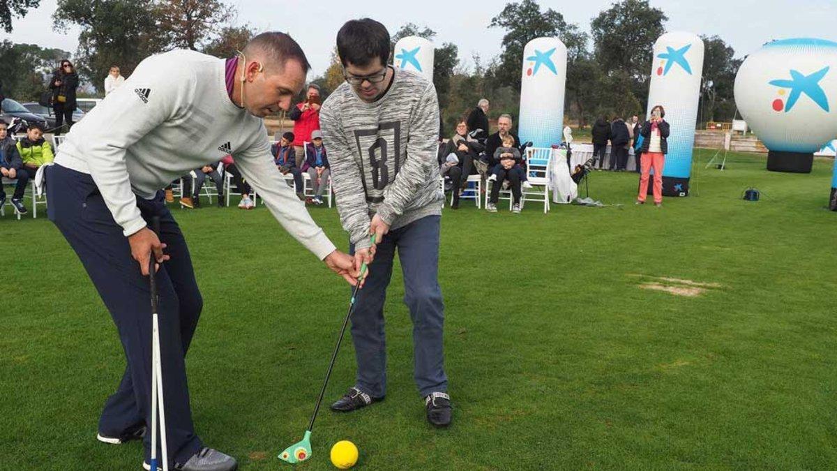 Sergio, durante la clase en el PGA Catalunya