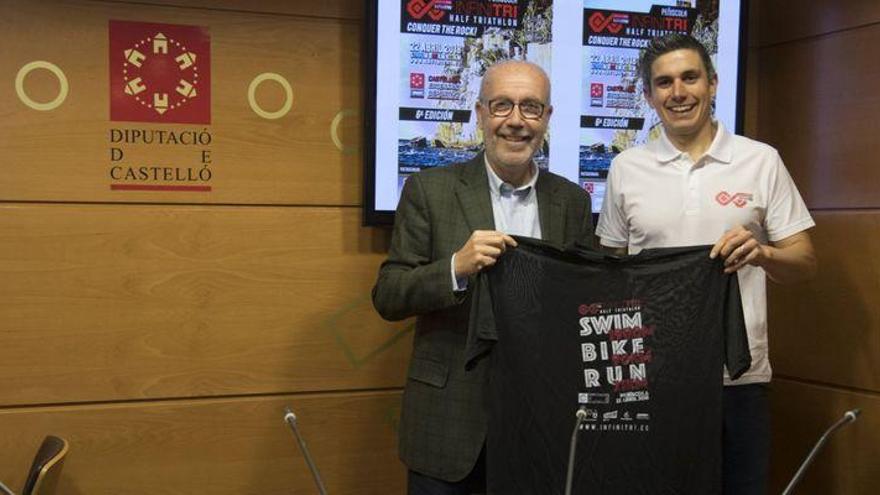 El Infinitri Half Triathlon de Peñíscola reunirá a más de 800 deportistas