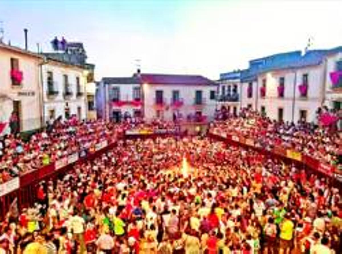 La fiesta, también en Facebook