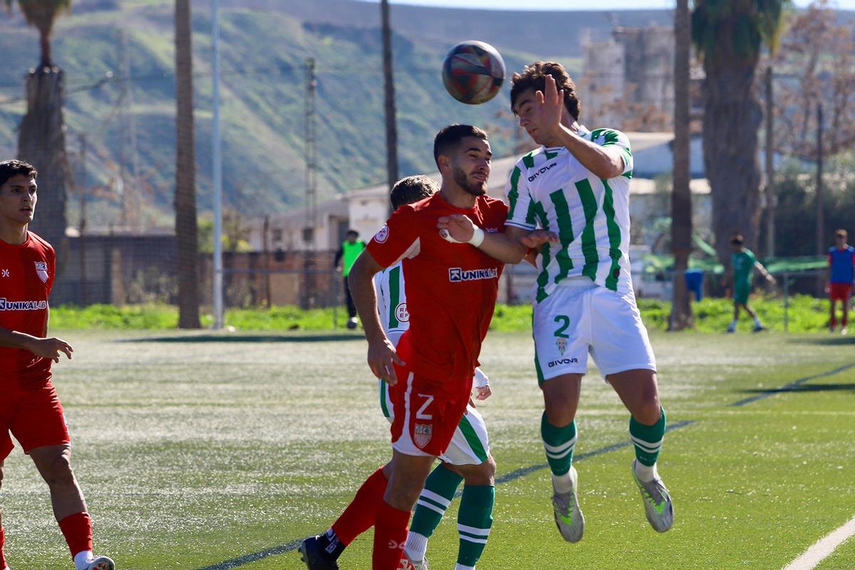 Córdoba CF B - La Palma: el partido de Tercera, en imágenes