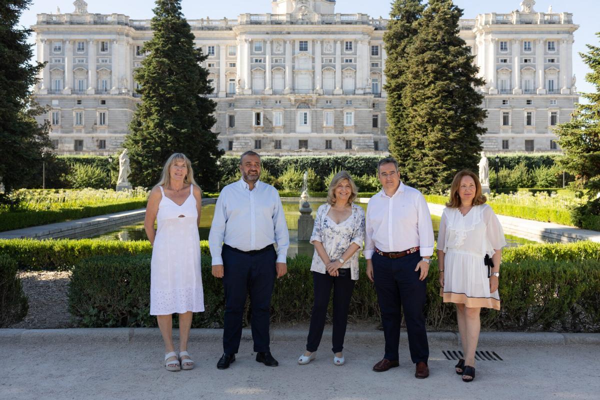 La delegada de Economía, Innovación y Hacienda, Engracia Hidalgo, ha dado a conocer el calendario y las sedes de la Semana de la Moda de Madrid en los jardines de Sabatini.