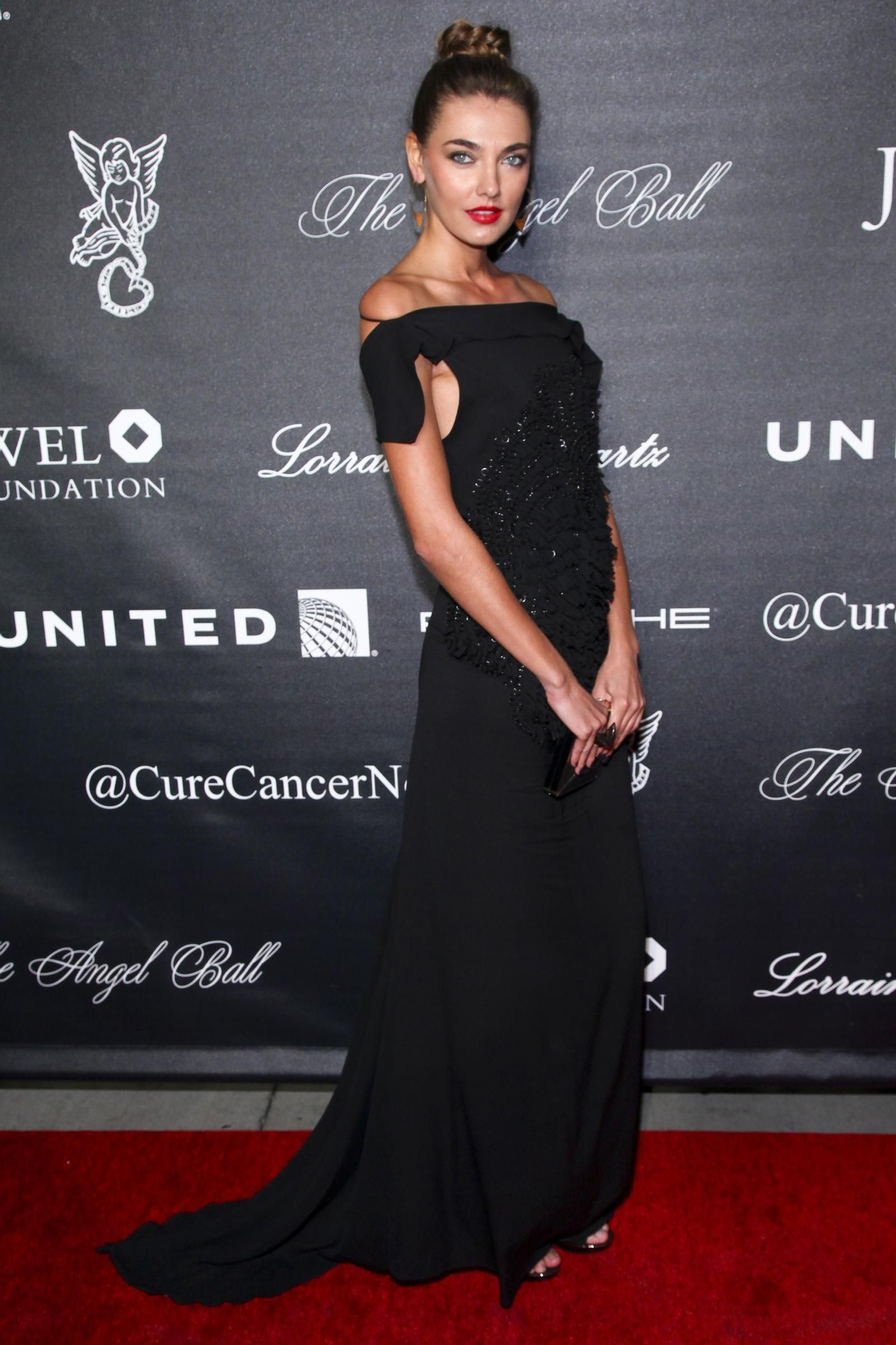 Alina Baikova en la Gala Angel Ball 2015
