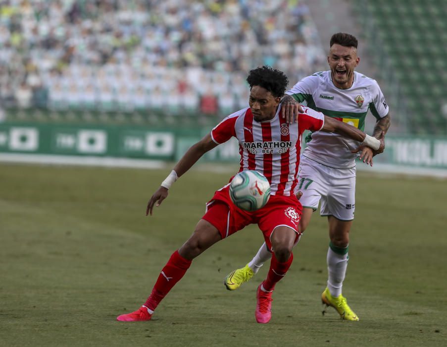 Un gol de Escriche, tras una espectacular galopada de Josan, permite a los franjiverdes sumar la primera victoria tras el parón y situarse de nuevo en puestos de «play-off»