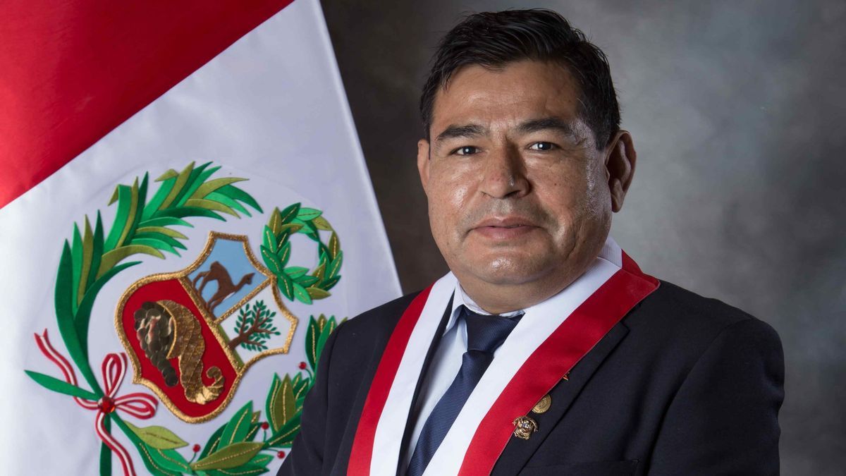 El congresista de Perú fallecido, Fernando Herrera.