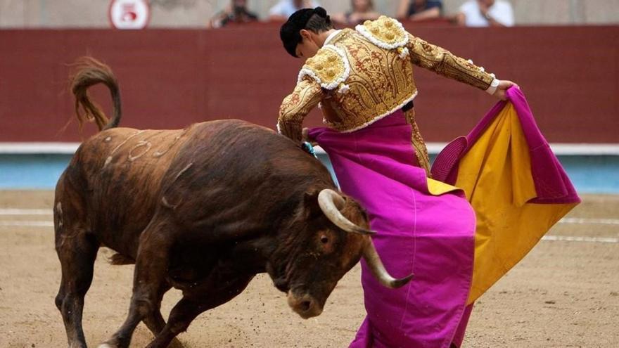 El Juli, con seis toros en solitario, gran atractivo del Pilar de Zaragoza