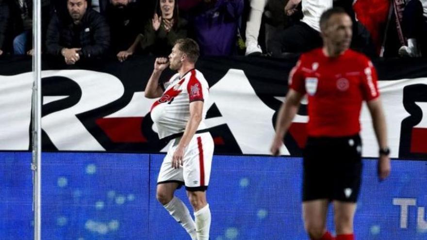 El Rayo Vallecano llega con dos bajas importantes pero con su '9', Alemao, en racha