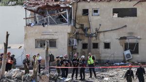 La guerra contra l’Iran incendia l’Orient Mitjà sense final a la vista