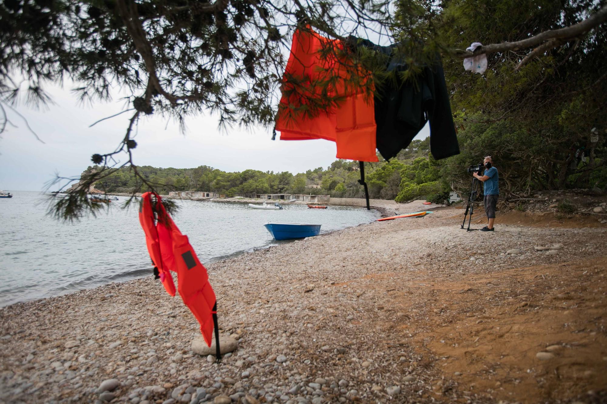 Una nueva patera llega a Ibiza con 13 migrantes a bordo