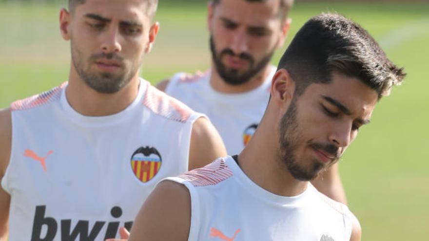 El cuarto central del Valencia CF para la Champions